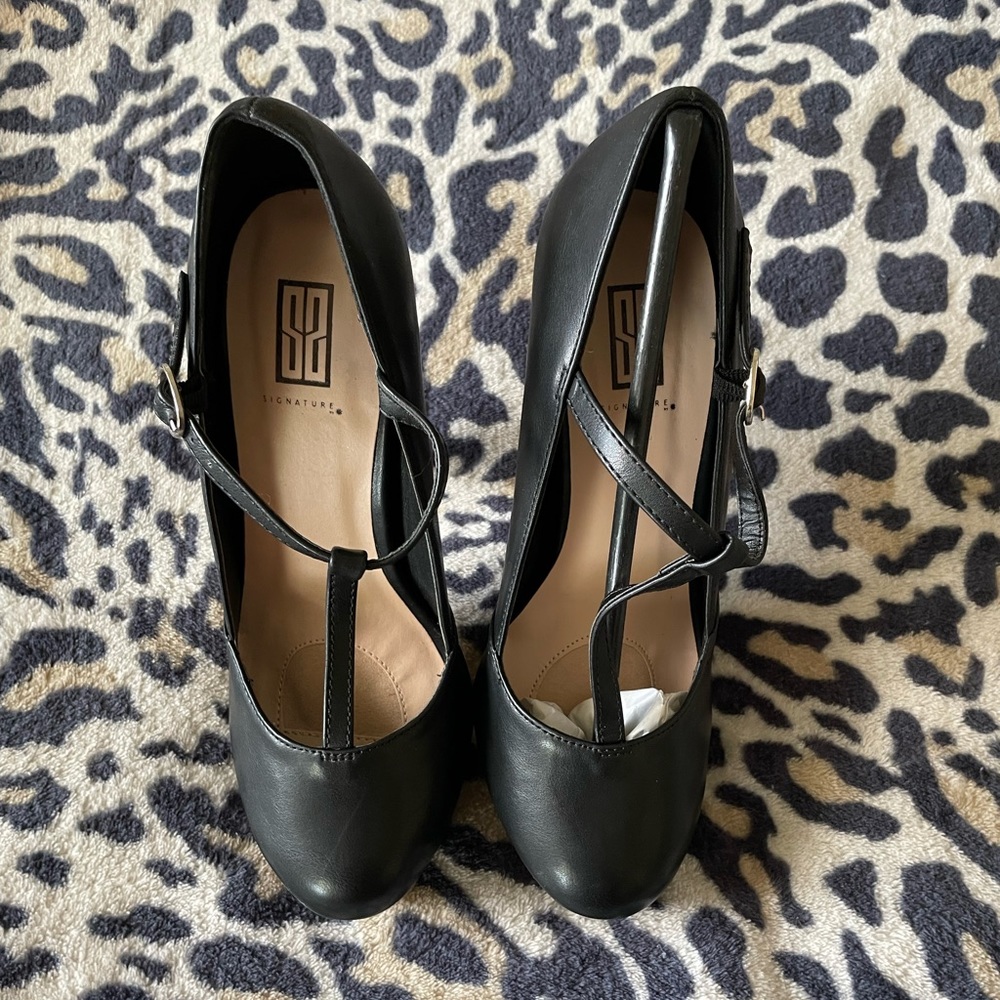 Signature by ShoeDazzle Rachelle Platform Stiletto Pump